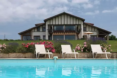 Villa avec piscine &agrave; louer au Pays Basque | ChicVillas