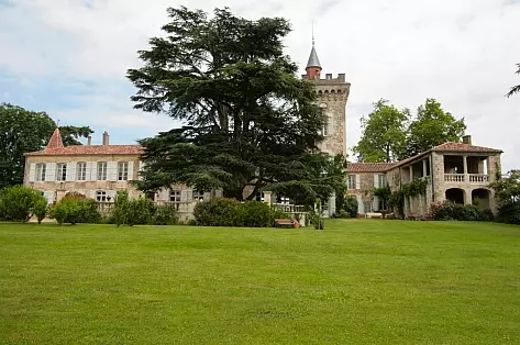 Location château avec piscine Gers