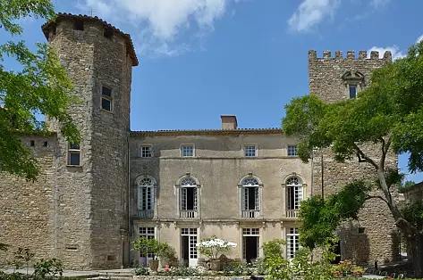 Vacances dans un ch&acirc;teau dans le sud-ouest de la France | ChicVillas