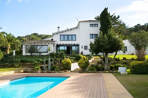 Sueno Sant Agaro - Villa de luxe avec piscine &agrave; louer en Catalogne